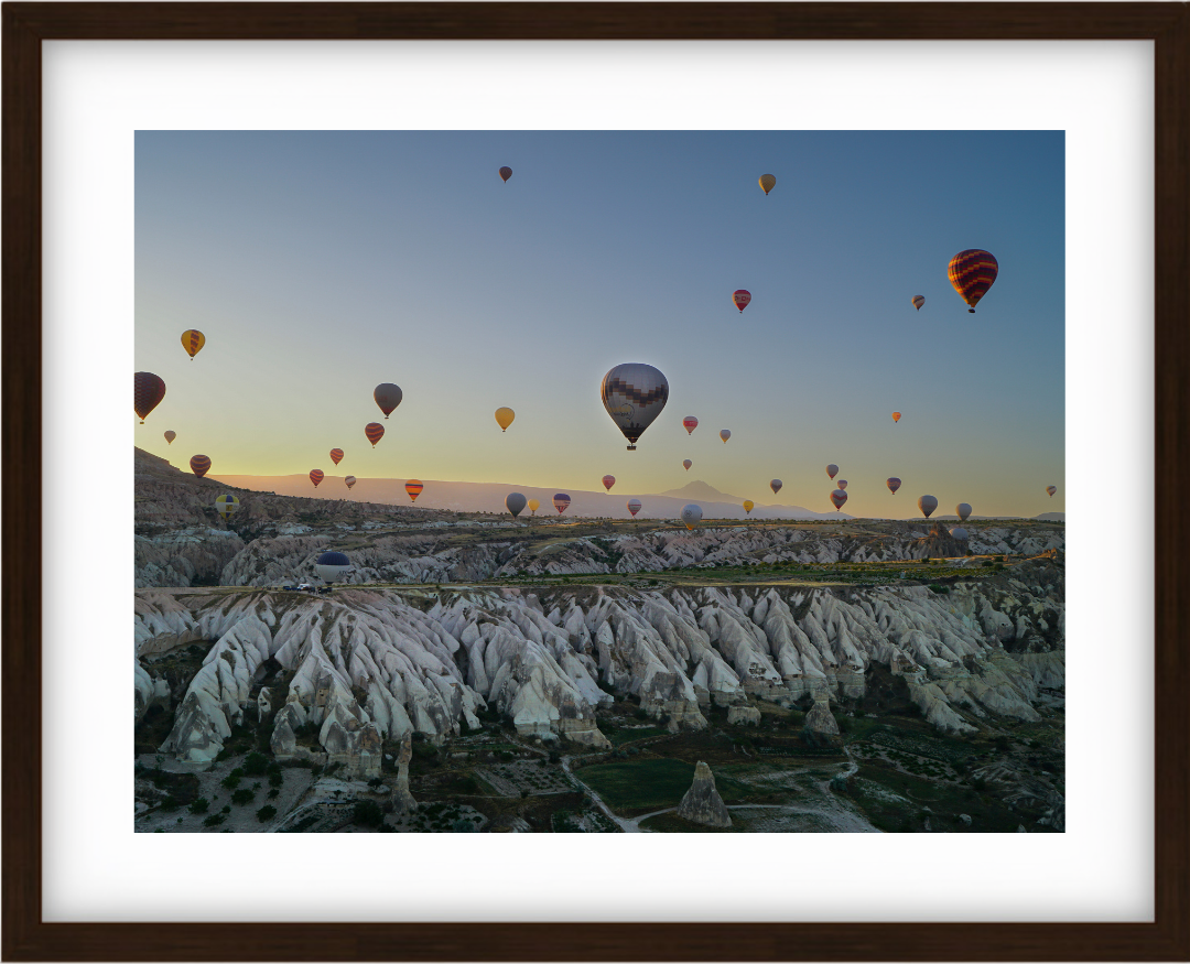 Ballooned Horizon